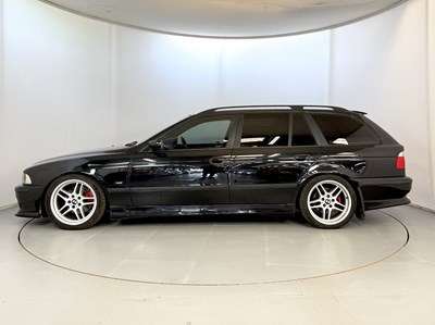 Lot 185 - 2002 BMW 530D