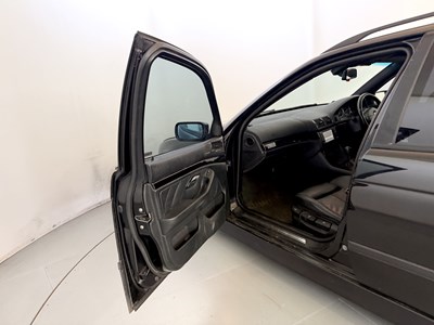 Lot 185 - 2002 BMW 530D
