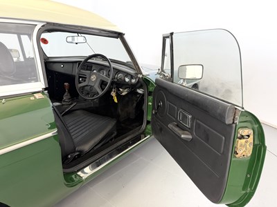 Lot 1980 MG B Roadster