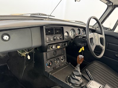 Lot 1980 MG B Roadster