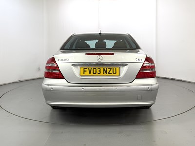 Lot 95 - 2003 Mercedes-Benz E320