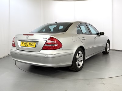Lot 95 - 2003 Mercedes-Benz E320