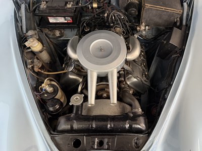 Lot 9 - 1967 Daimler 250