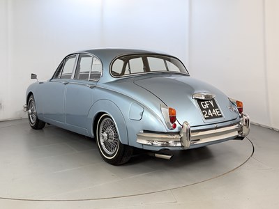 Lot 9 - 1967 Daimler 250
