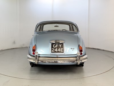 Lot 9 - 1967 Daimler 250
