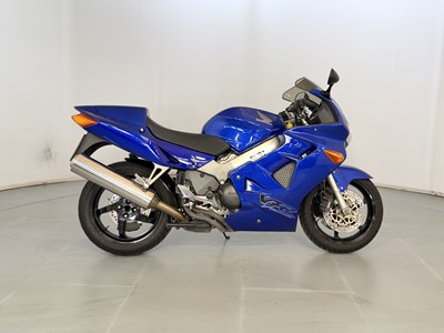 Lot 169 - 2000 Honda VFR800