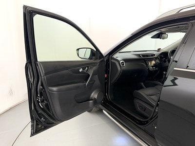 Lot 217 - 2016 Nissan X-Trail Tekna