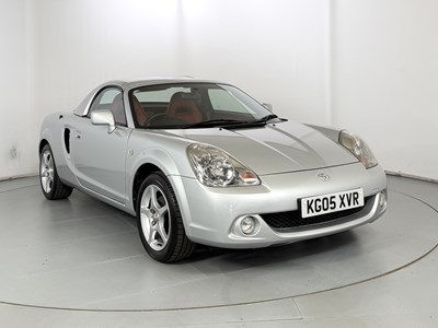 Lot 2005 Toyota MR2