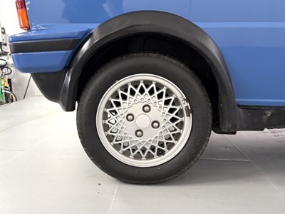 Lot 1990 Rover Metro GTA