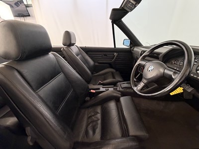 Lot 143 - 1988 BMW 325i