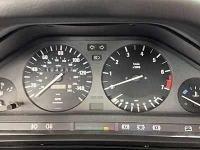 Lot 143 - 1988 BMW 325i