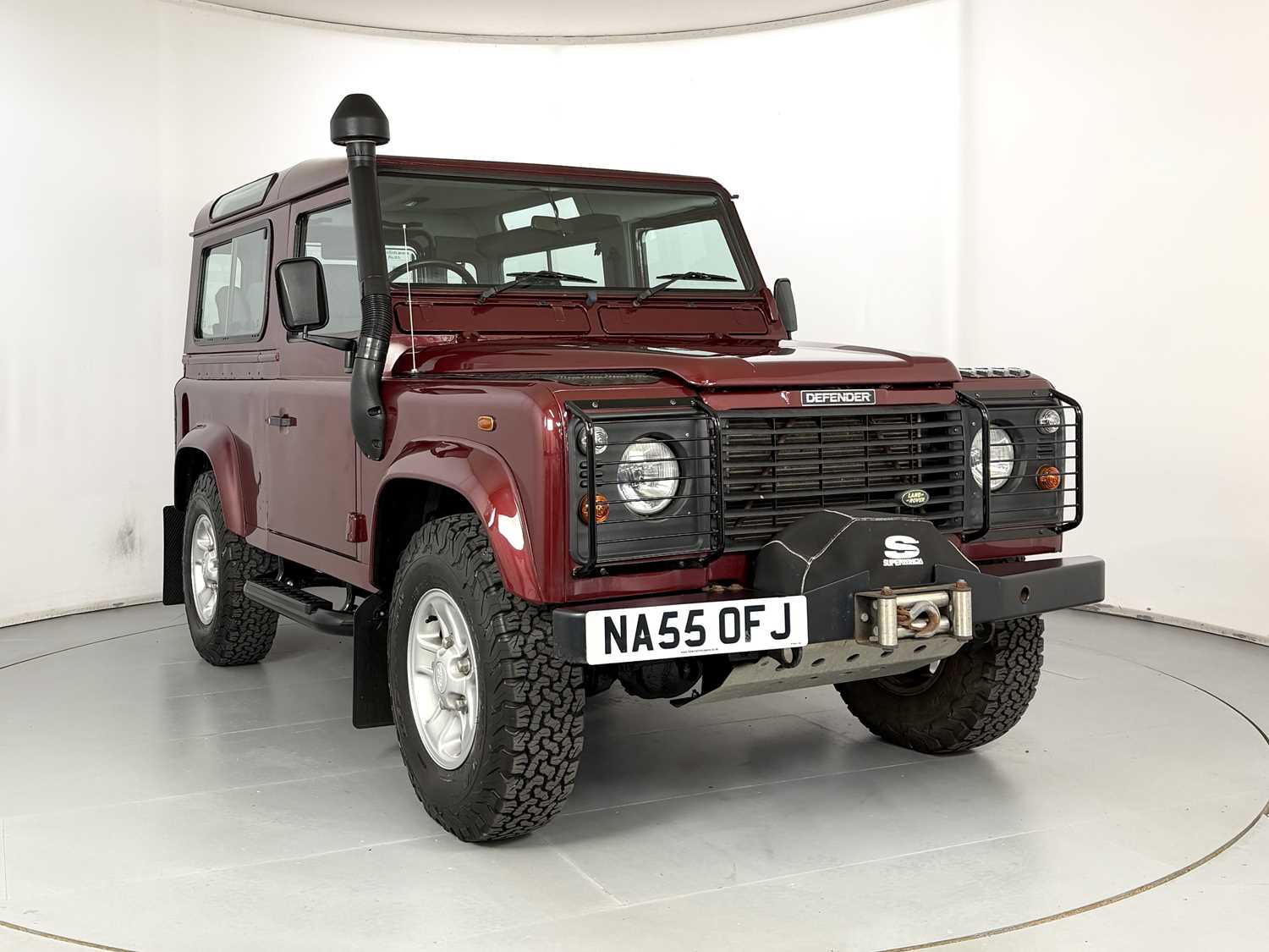 2005 Land Rover Defender County...