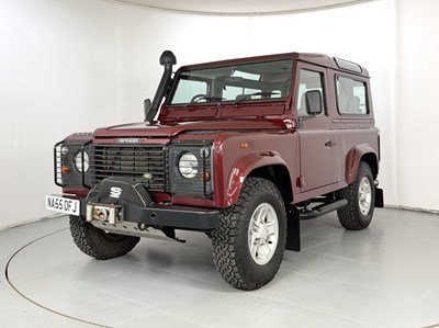 Lot 2005 Land Rover Defender County 90
