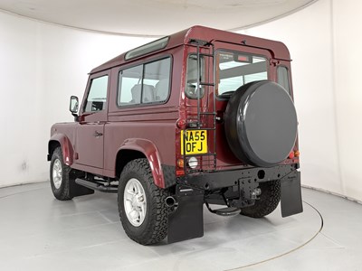 Lot 2005 Land Rover Defender County 90