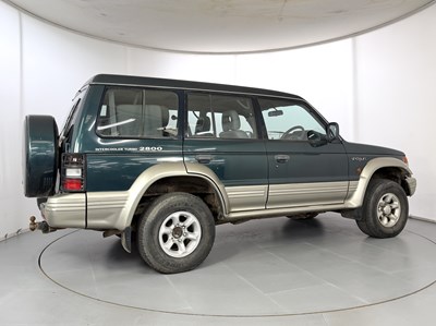 Lot 163 - 1997 Mitsubishi Shogun - NO RESERVE