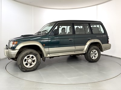 Lot 163 - 1997 Mitsubishi Shogun - NO RESERVE