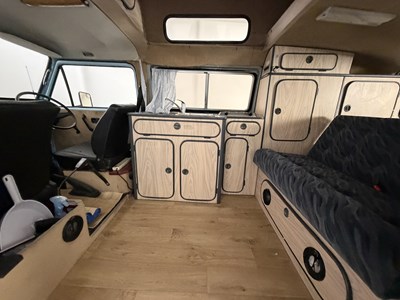 Lot 124 - 1983 Volkswagen Transporter