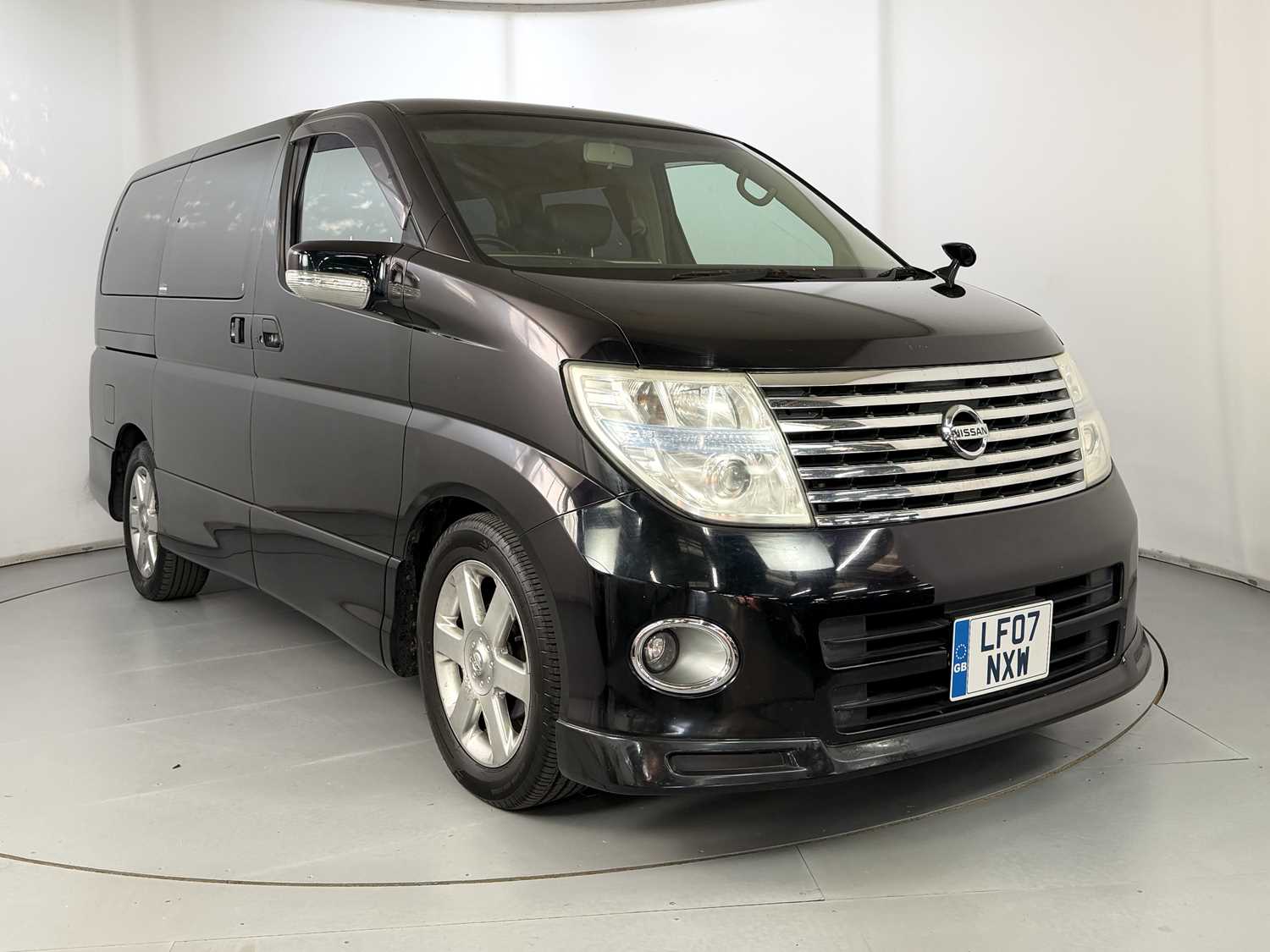 Lot 128 - 2007 Nissan Elgrand