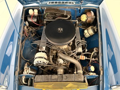 Lot 85 - 1972 MG B V8 Roadster