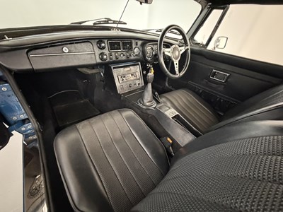 Lot 85 - 1972 MG B V8 Roadster