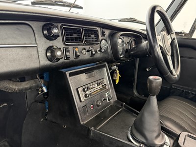 Lot 85 - 1972 MG B V8 Roadster