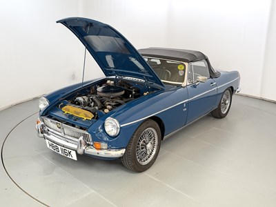 Lot 85 - 1972 MG B V8 Roadster