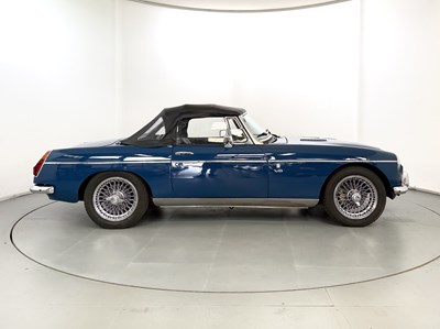 Lot 85 - 1972 MG B V8 Roadster
