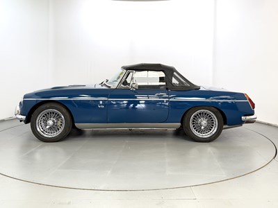 Lot 85 - 1972 MG B V8 Roadster