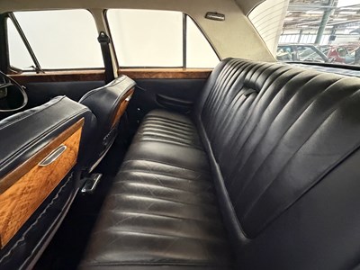Lot 87 - 1974 Vanden Plas Princess 1300