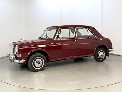 Lot 87 - 1974 Vanden Plas Princess 1300