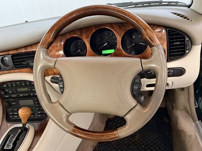 Lot 1998 Jaguar XJR