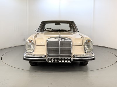 Lot 1967 Mercedes-Benz 250SE
