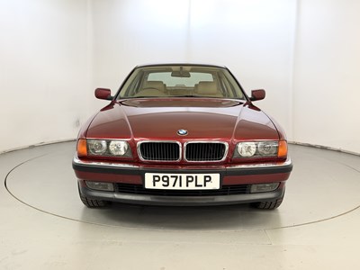 Lot 1997 BMW 728i