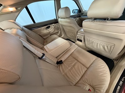 Lot 1997 BMW 728i