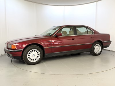 Lot 1997 BMW 728i