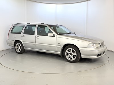 Lot 1999 Volvo V70 - NO RESERVE