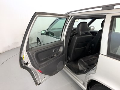 Lot 1999 Volvo V70 - NO RESERVE