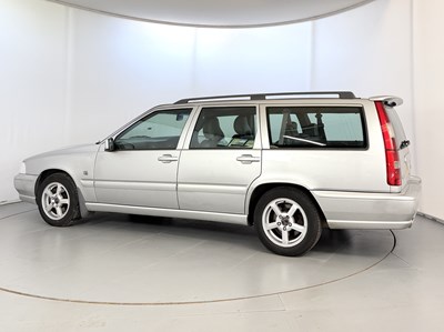 Lot 1999 Volvo V70 - NO RESERVE