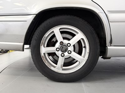 Lot 1999 Volvo V70 - NO RESERVE