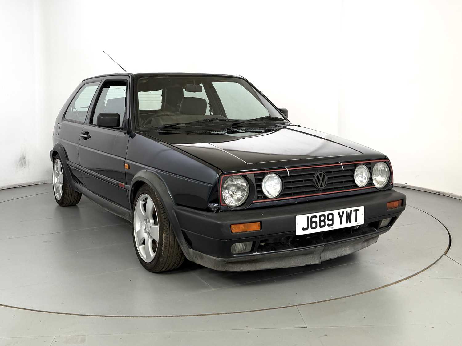 Lot 1991 Volkswagen Golf GTI 1.8T