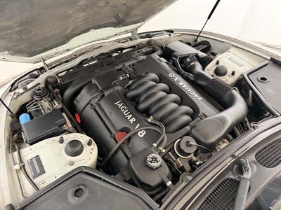 Lot 1998 Jaguar XK8