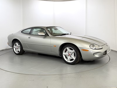 Lot 1998 Jaguar XK8