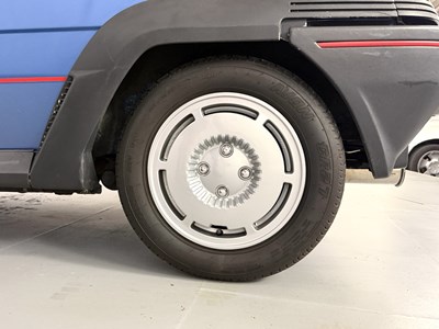 Lot 1987 Renault 5 GT Turbo