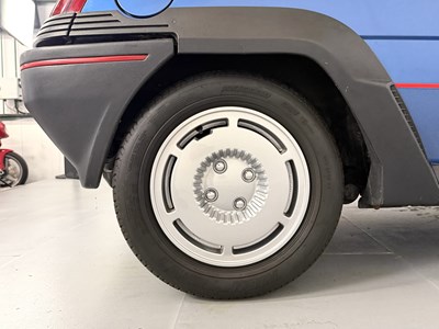 Lot 1987 Renault 5 GT Turbo