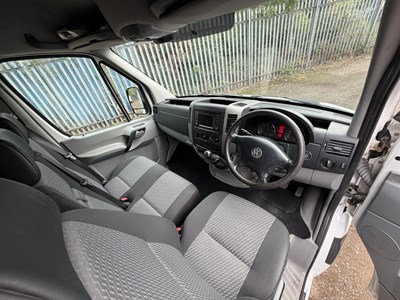 Lot 2014 Volkswagen Crafter Camper / Garage