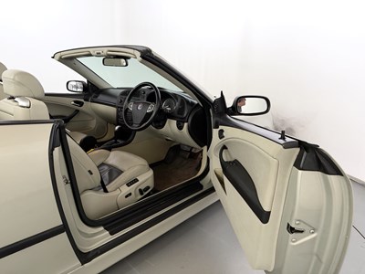 Lot 2004 Saab 9-3 Cabriolet