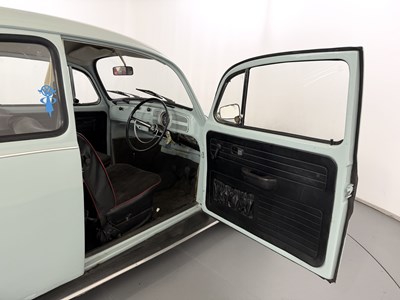 Lot 1970 Volkswagen Beetle