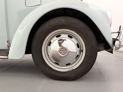Lot 1970 Volkswagen Beetle