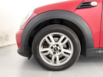 Lot 2012 Mini One