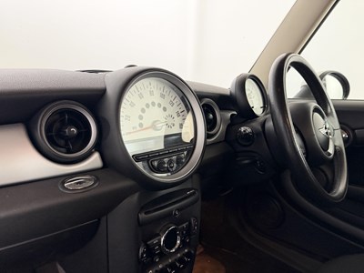 Lot 2012 Mini One